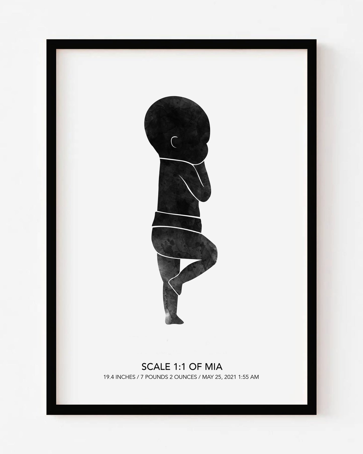 Ratio 1:1 Newborn Portrait